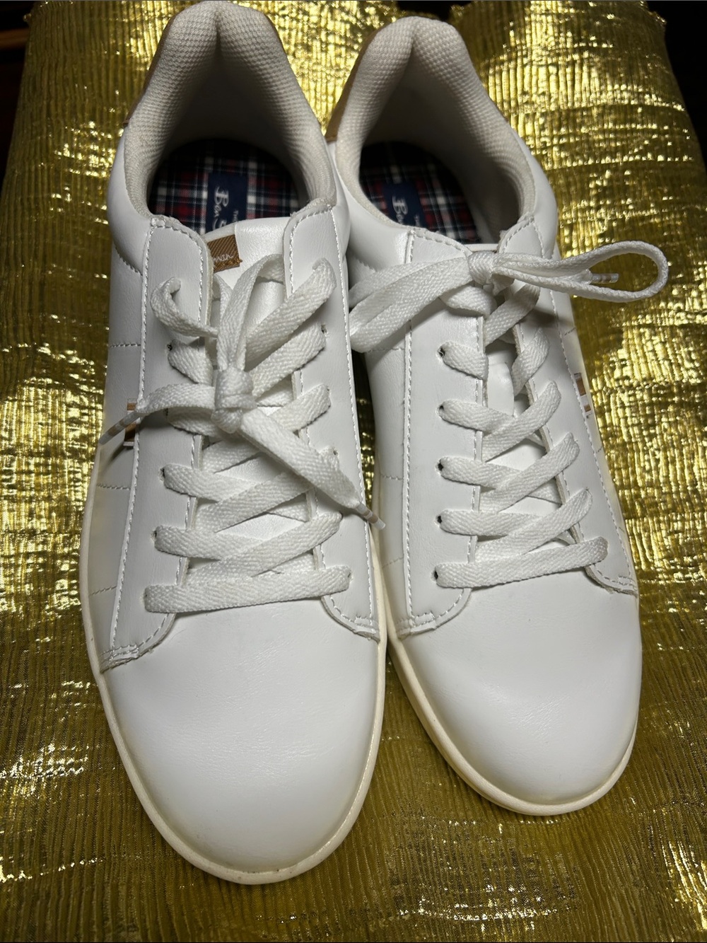 Ben Sherman White Leather Low-Top Sneakers with Plaid Insole